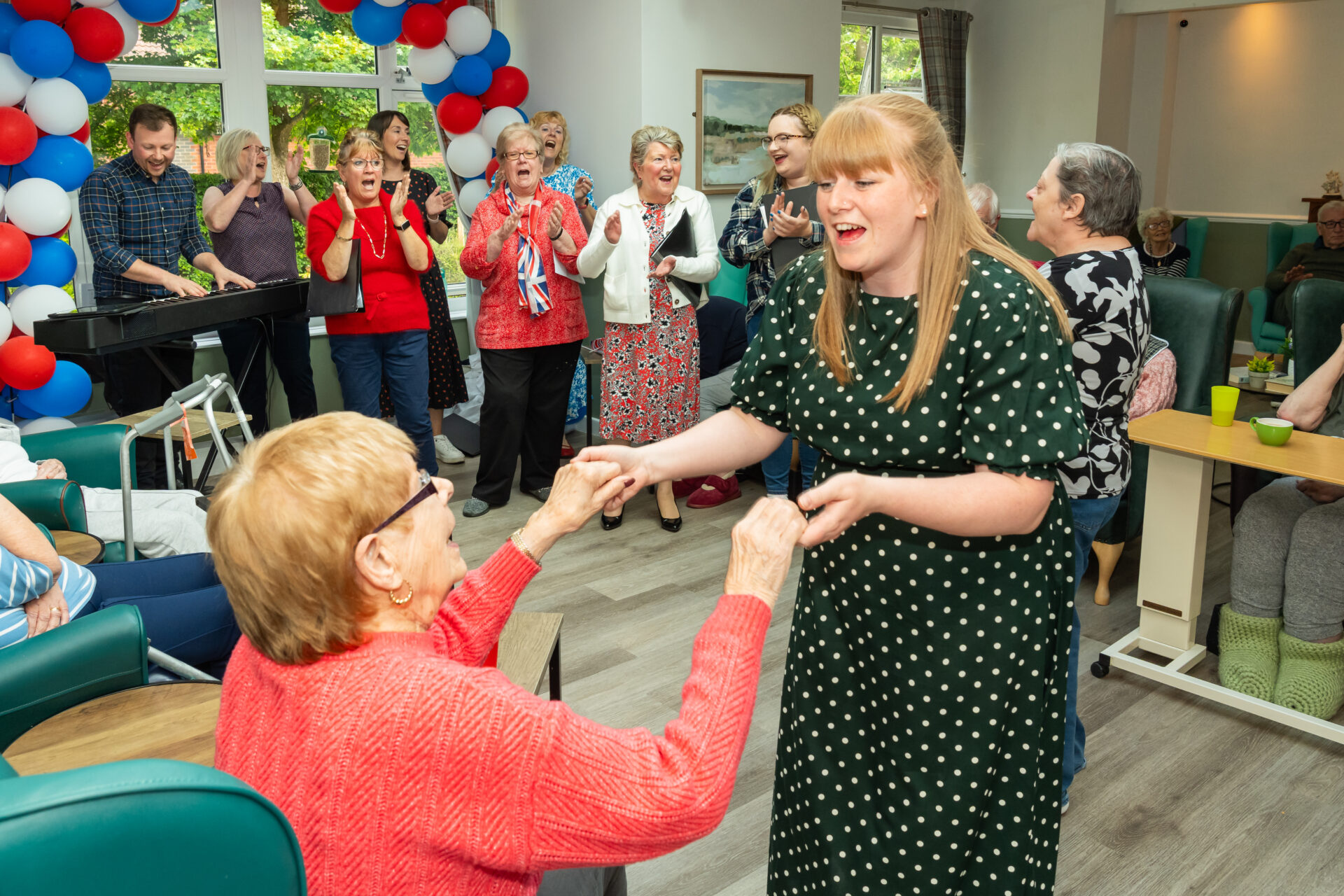 Agnes and Arthur 05565