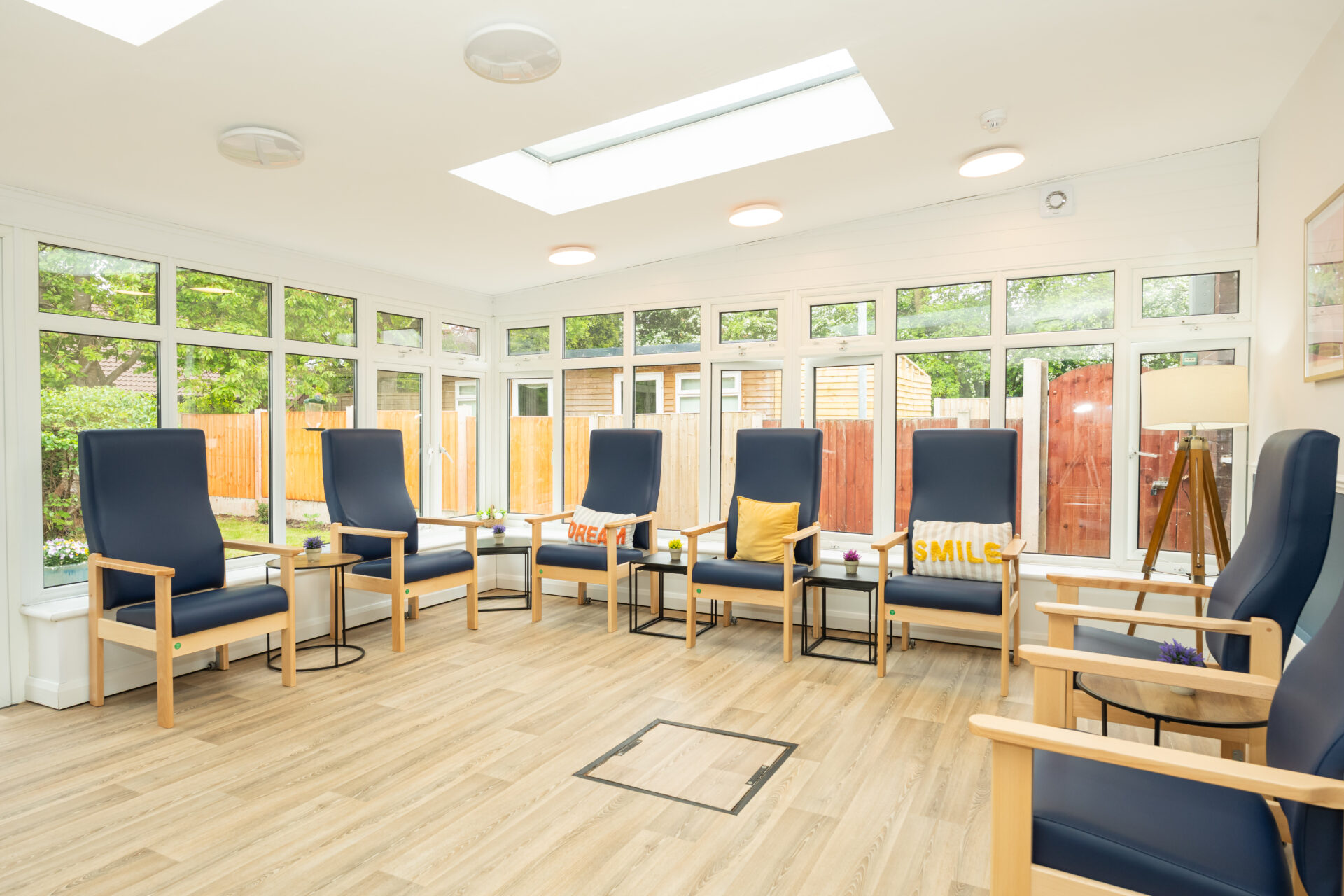 Agnes and Arthur 01160