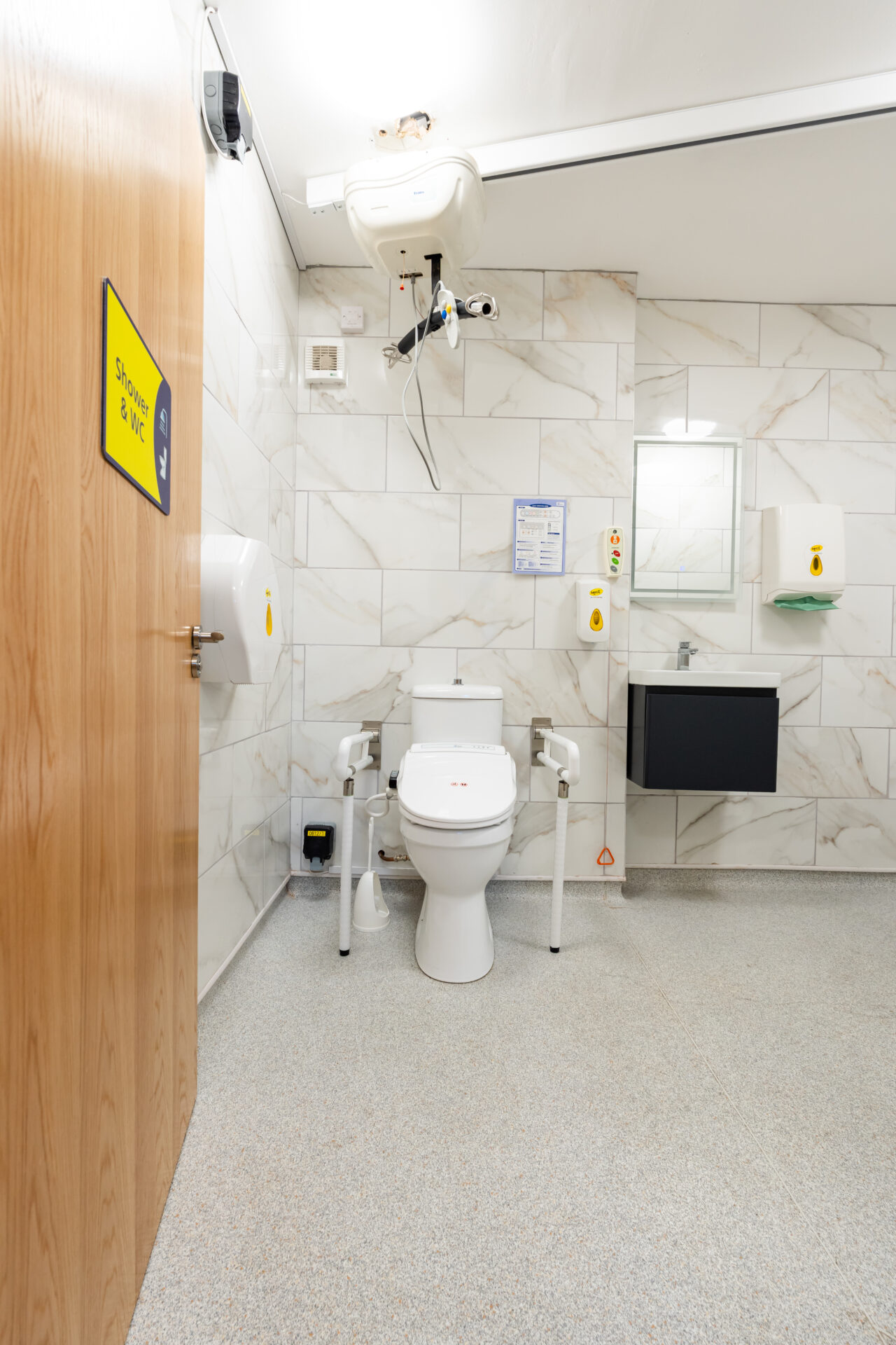 Agnes and Arthur 01494