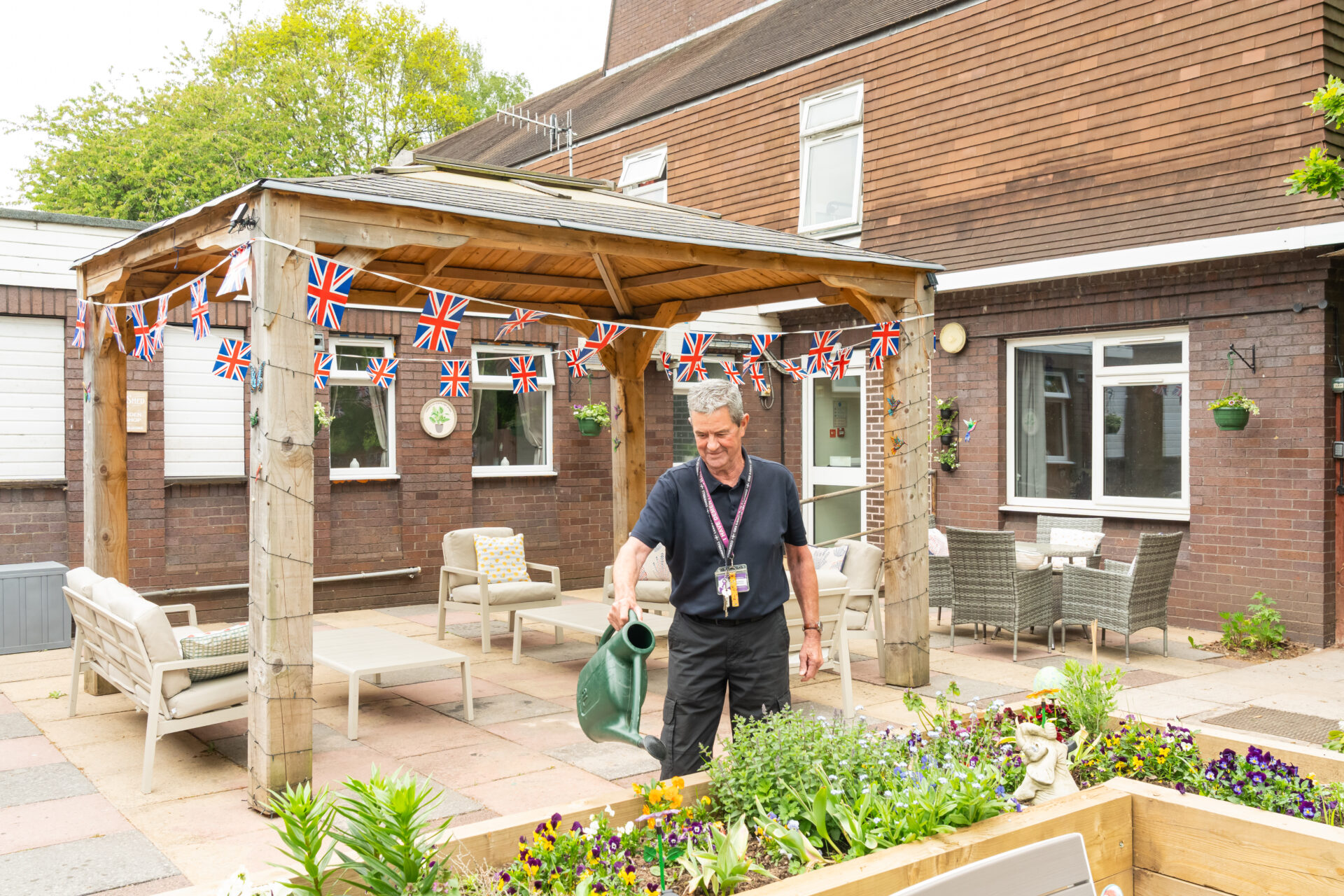 Agnes and Arthur 05261