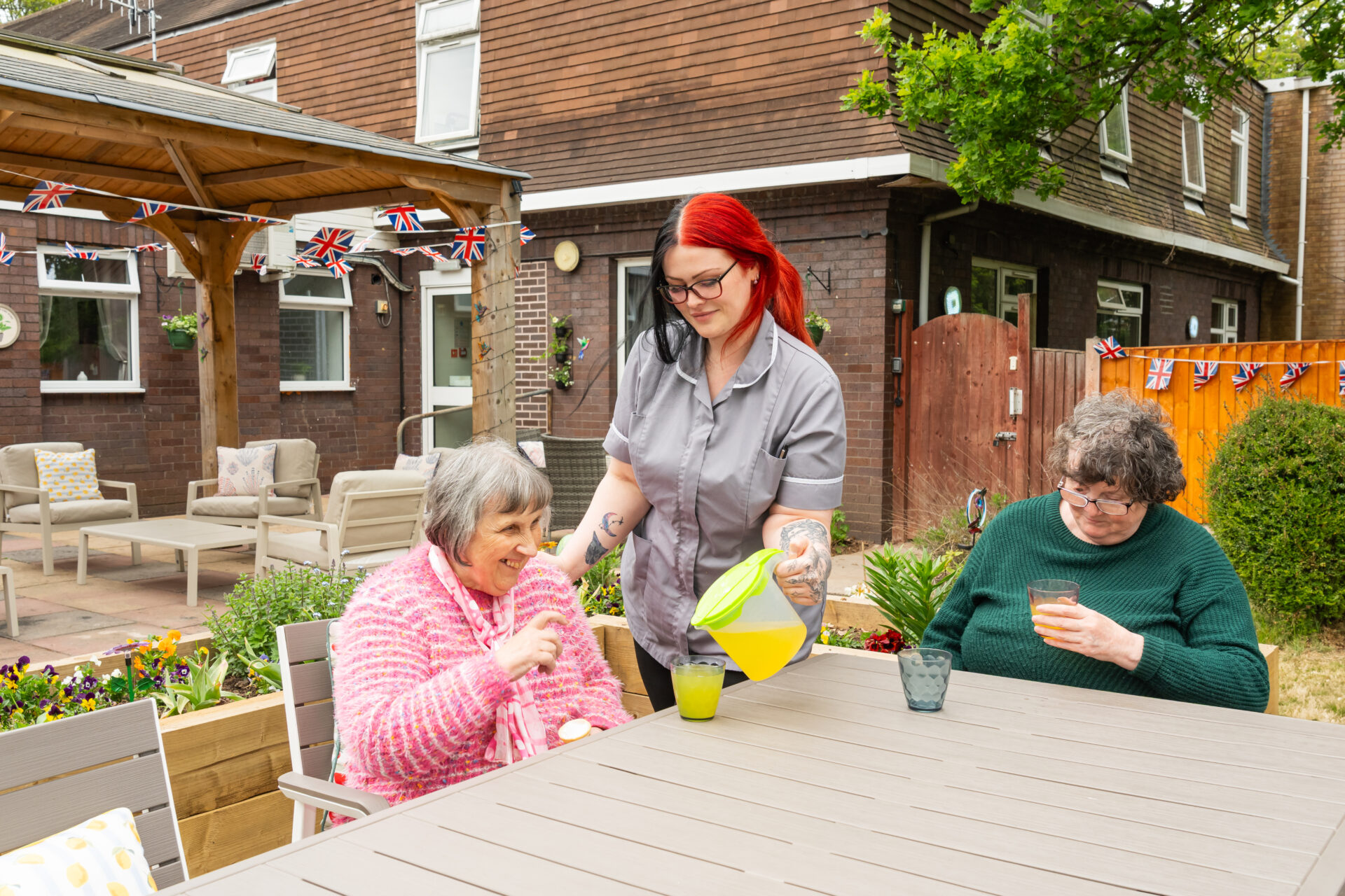 Agnes and Arthur 05326